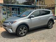 Toyota RAV4 XLE 4dr SUV AWD (2.5L 4cyl 6A) 2018 Gray for sale