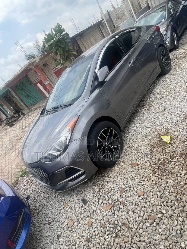 Hyundai Elantra 2013 Gray