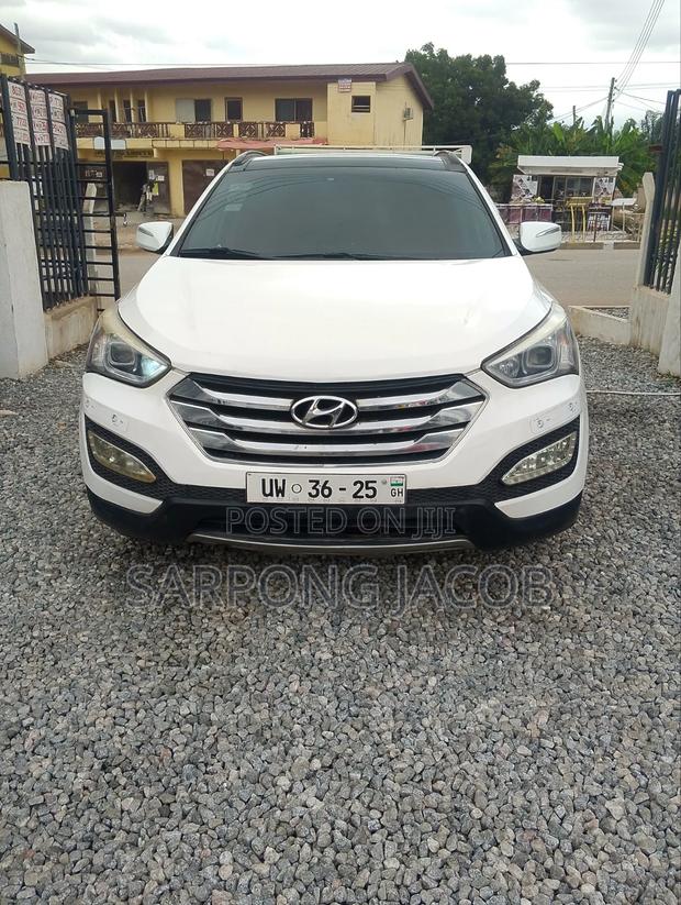 Hyundai Santa Fe 2014 White