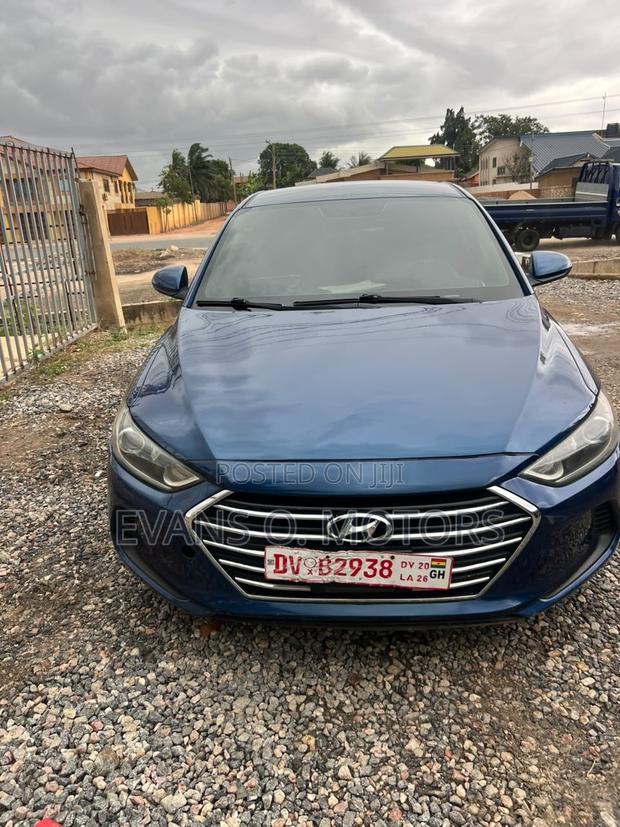 Hyundai Elantra SEL 2018 Blue