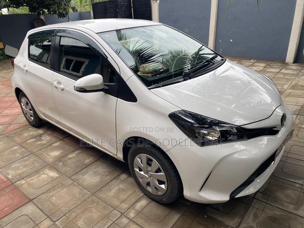 Toyota Vitz 1.3 FWD 3dr 2016 White