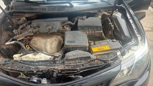 Toyota Camry L 4dr Sedan (2.5L 4cyl 6A) 2014 Gray
