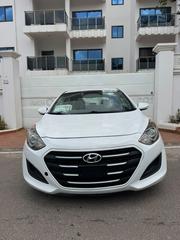 Hyundai Elantra SE Sedan FWD (1.8L 4cyl 6A) 2016 White for sale