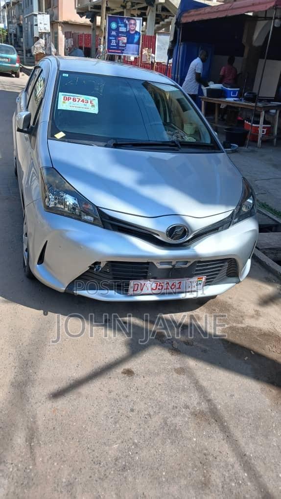 Toyota Vitz 1.0 FWD 5dr 2016 Silver
