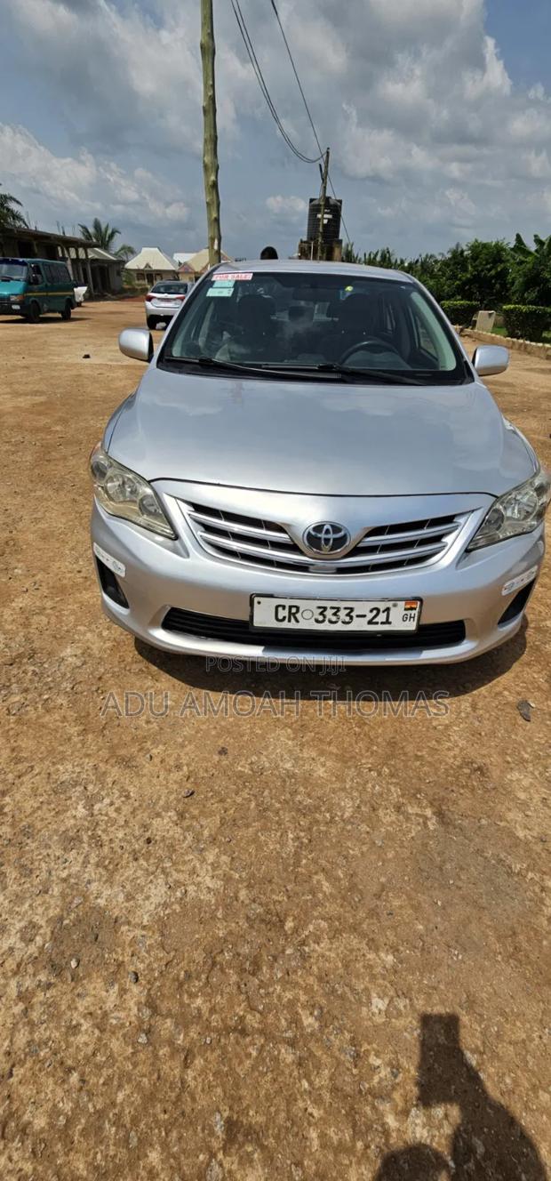 Toyota Corolla 2013 Silver