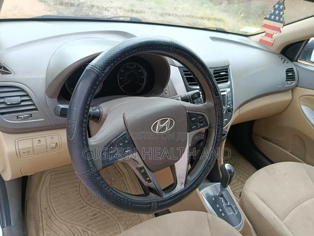 Hyundai Accent 2013 White