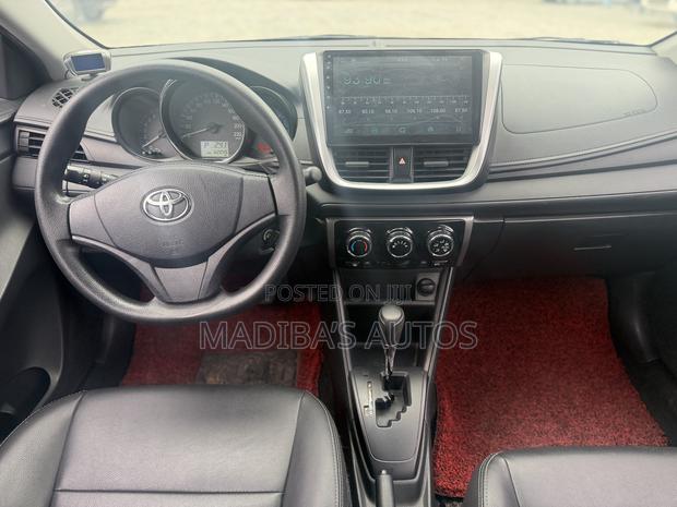 Toyota Vios 2018 Red