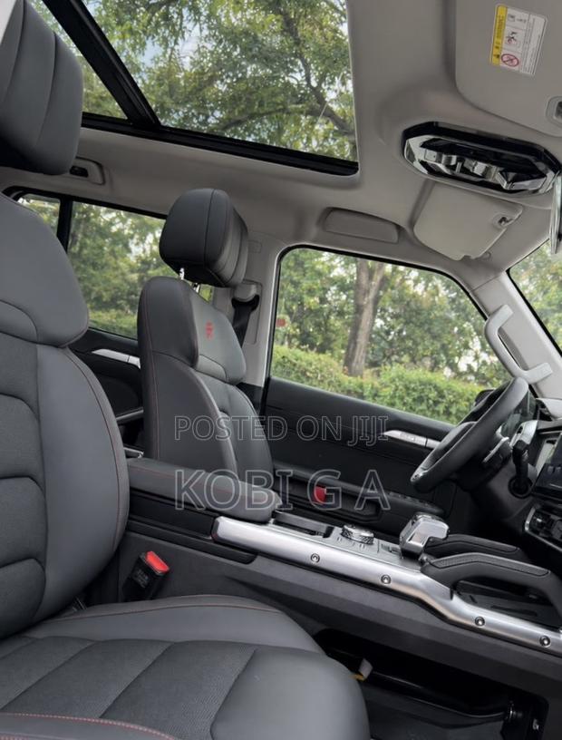 Jetour T2 2.0 Petrol AWD 2024 Black