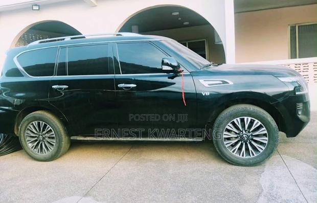 Nissan Patrol 2024 Black