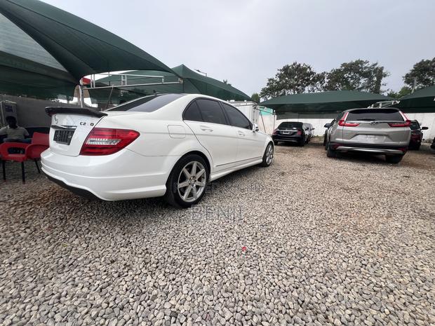 Mercedes-Benz C250 2014 White