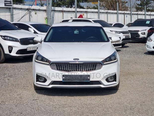 Kia K5 2018 White