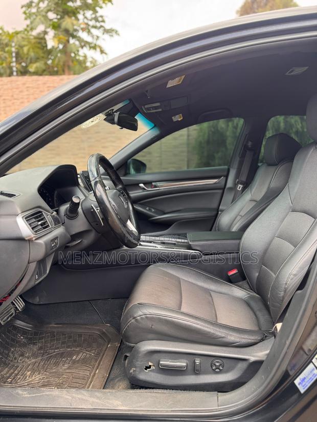 Honda Accord Sport (1.5L 4cyl Turbo CVT) 2019 Black