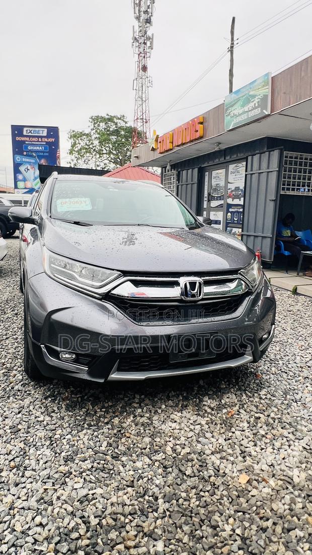 Honda CR-V Touring AWD 2019 Gray