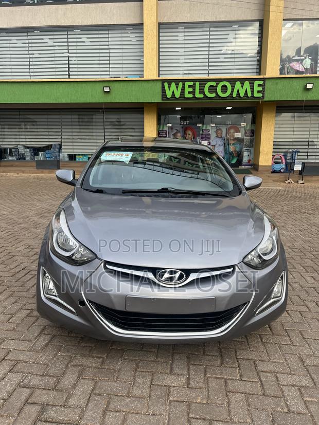 Hyundai Elantra SE Sedan FWD (1.8L 4cyl 6A) 2016 Gray