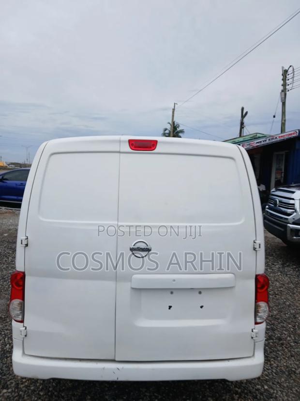 Nissan NV200 2019 White
