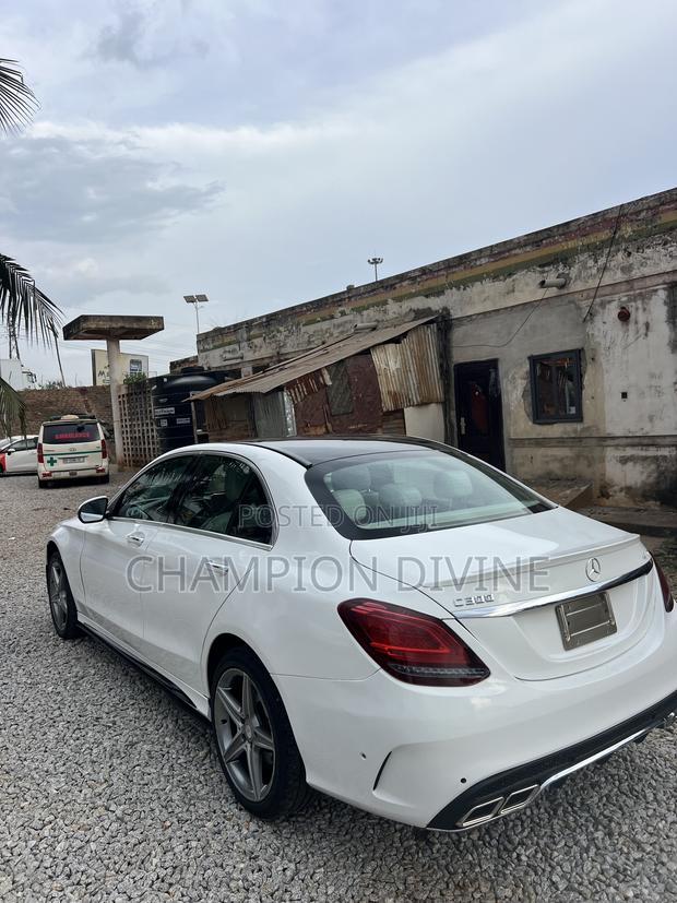 Mercedes-Benz C300 2016 White