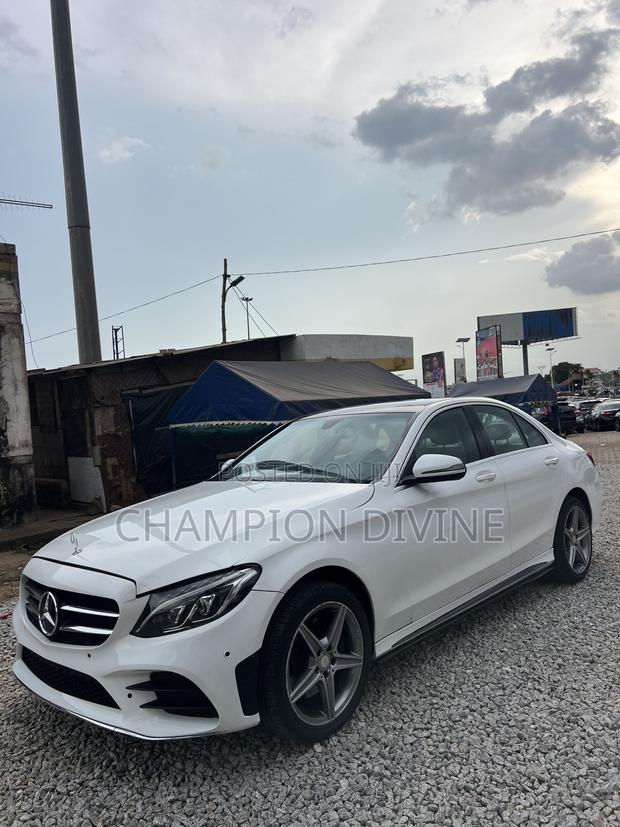 Mercedes-Benz C300 2016 White