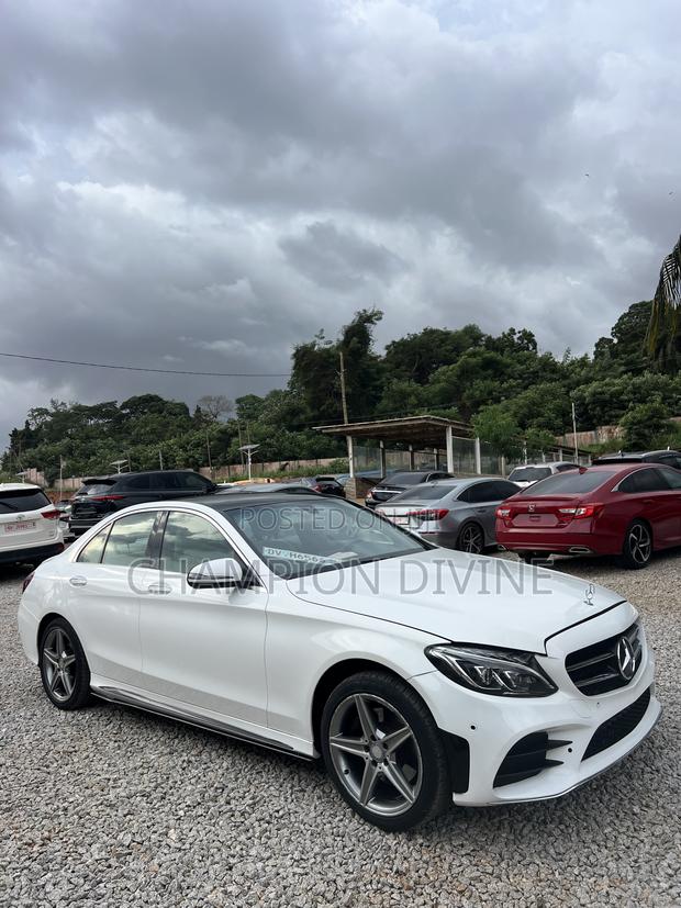 Mercedes-Benz C300 2016 White