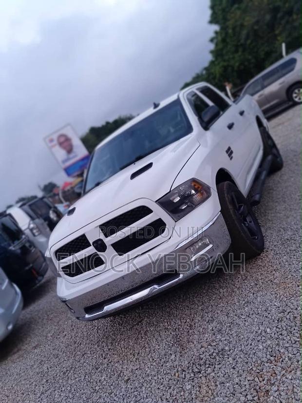 Dodge RAM 1500 5.7 Petrol AWD 2019 White