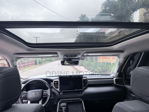 Toyota Tundra 2024 White