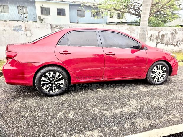 Toyota Corolla S 4dr Sedan (1.8L 4cyl 4A) 2013 Red