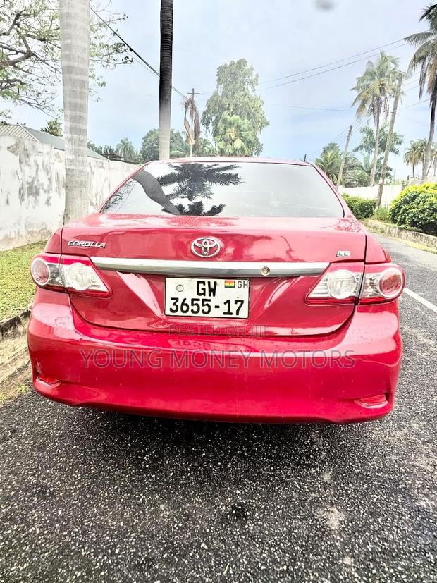 Toyota Corolla S 4dr Sedan (1.8L 4cyl 4A) 2013 Red
