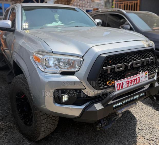 Toyota Tacoma TRD Off Road 2021 Silver