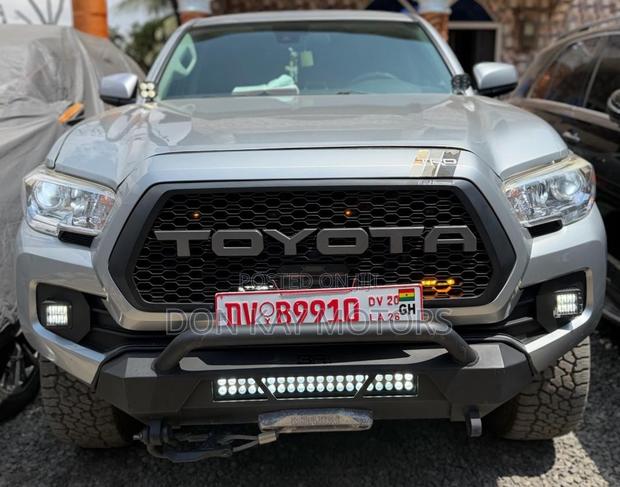 Toyota Tacoma TRD Off Road 2021 Silver