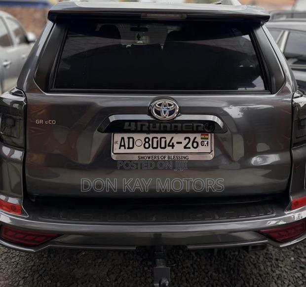 Toyota 4-Runner TRD Off Road 4dr 4x4 (4.0L 6cyl 5A) 2017 Black