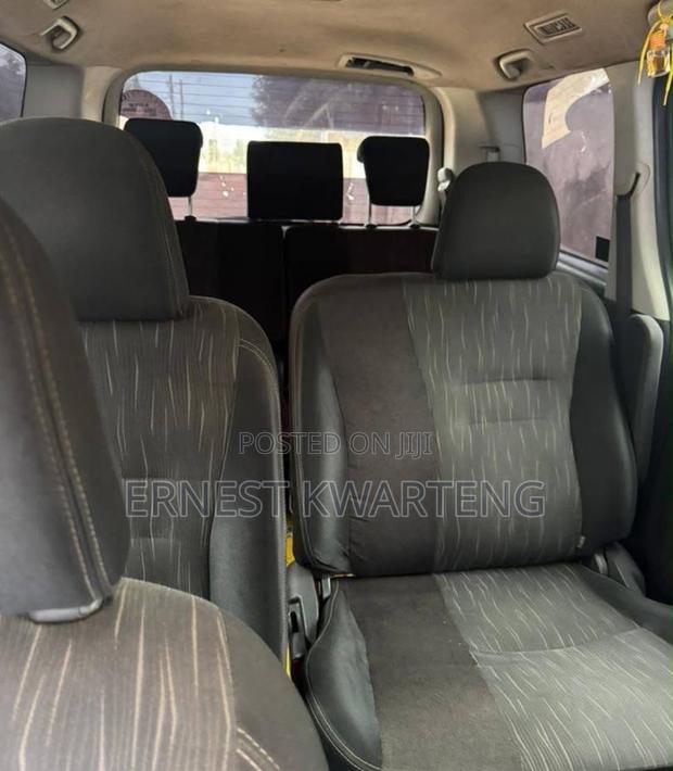 Toyota Voxy 2012 Black
