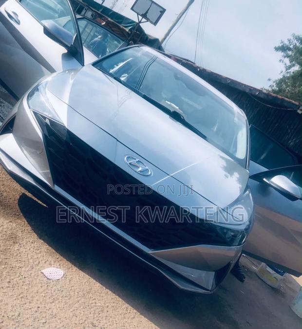 Hyundai Elantra 2021 Gray