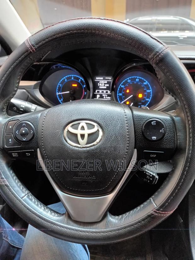 Toyota Corolla L 4dr Sedan (1.8L 4cyl CVT) 2017 Green