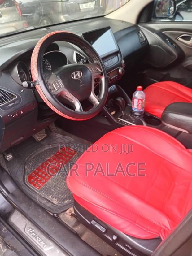 Hyundai Santa Fe Limited 4dr SUV AWD w/Saddle Interior (3.3L 6cyl 6A)