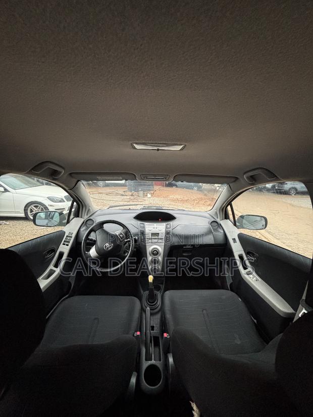 Toyota Yaris 2010