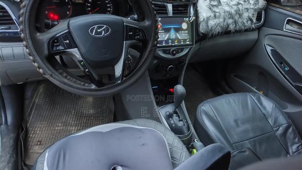 Hyundai Accent GLS 2013 Silver