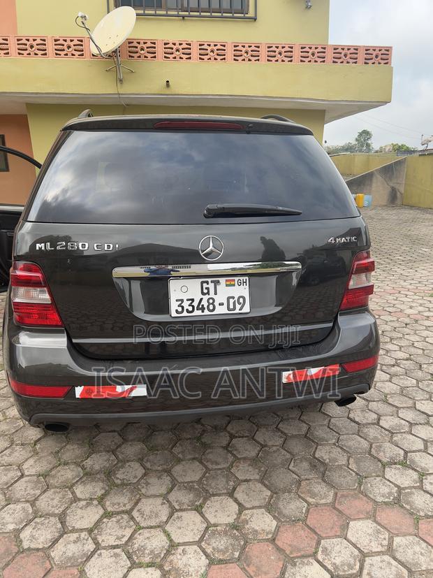Mercedes-Benz M Class 2009 Black