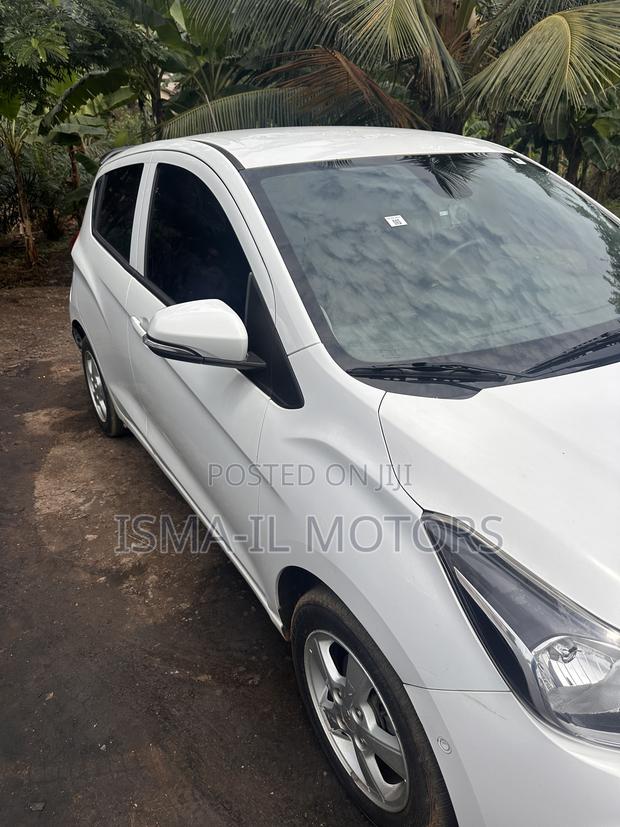 Chevrolet Spark LS CVT 2016 White