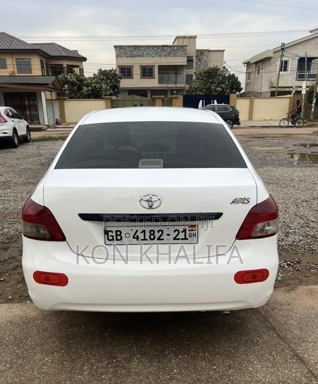 Toyota Belta 2010 White