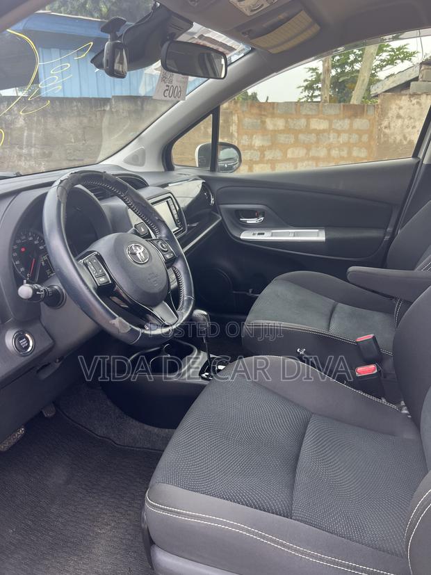 Toyota Vitz 1.3 FWD 5dr 2017 White