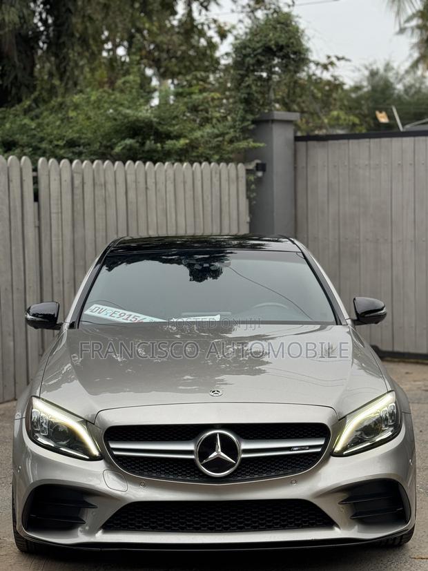 Mercedes-Benz C43 2019 Gold