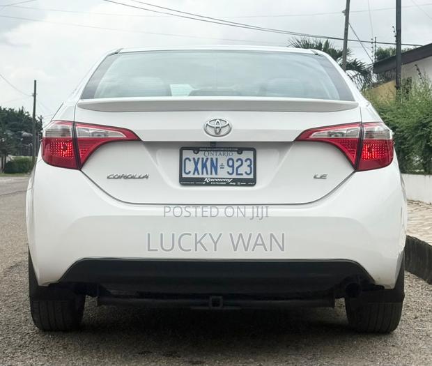 Toyota Corolla 2016 White