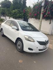 Toyota Belta 2010 White for sale