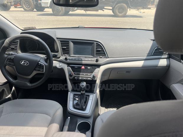 Hyundai Elantra 2017 Burgundy