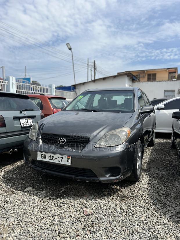 Toyota Matrix 2010 Gray