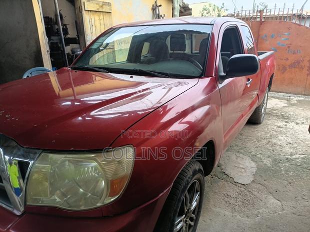 Toyota Tacoma Access Cab Automatic 2012 Red