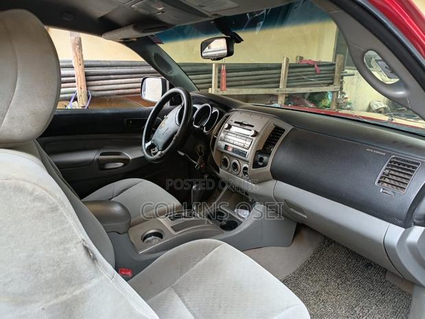 Toyota Tacoma Access Cab Automatic 2012 Red