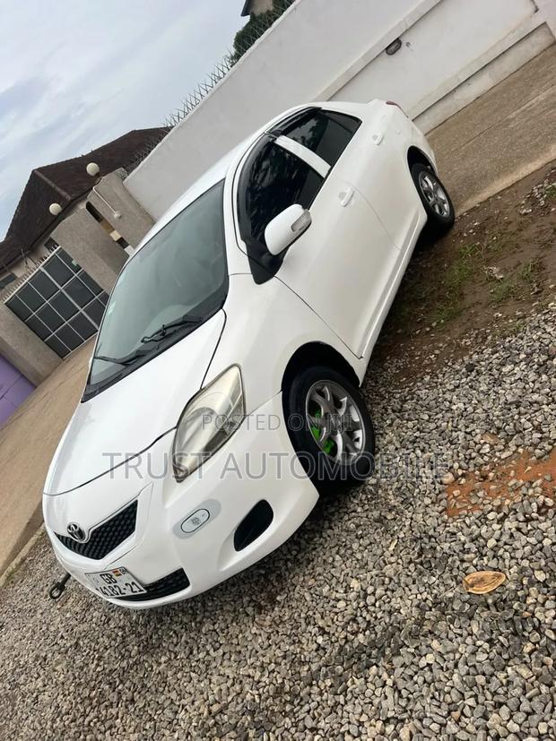 Toyota Belta 2010 White