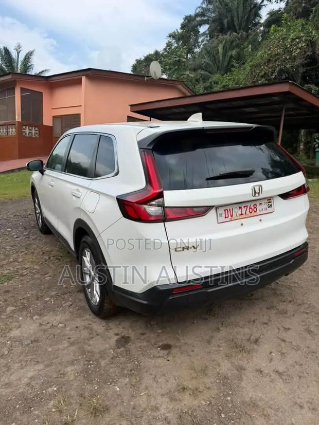 Honda CR-V 2024 White