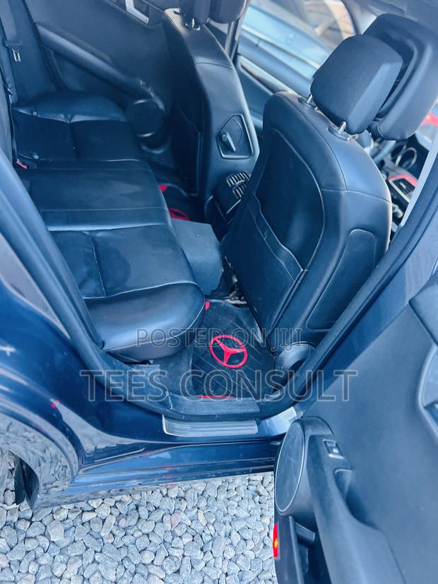 Mercedes-Benz C250 2013 Green