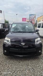 Toyota Sienta 2014 Maroon for sale